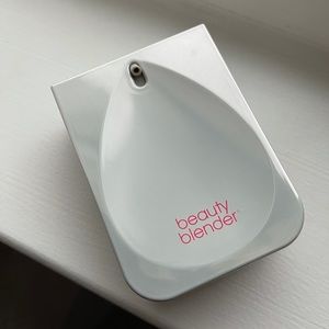 Beauty blender bounce foundation